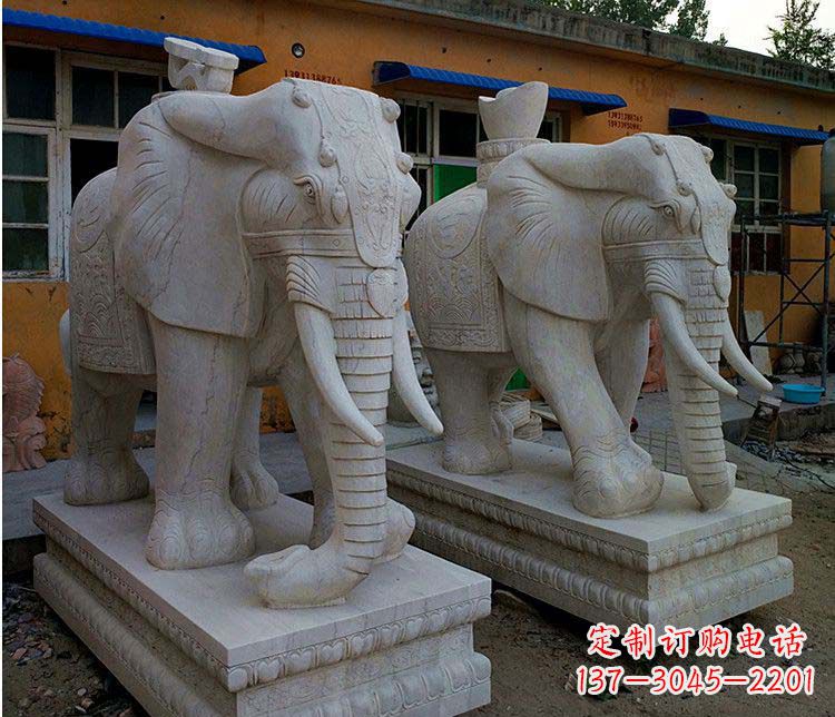 长春新“大象招财石雕”