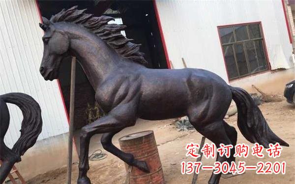 长春马之铜雕