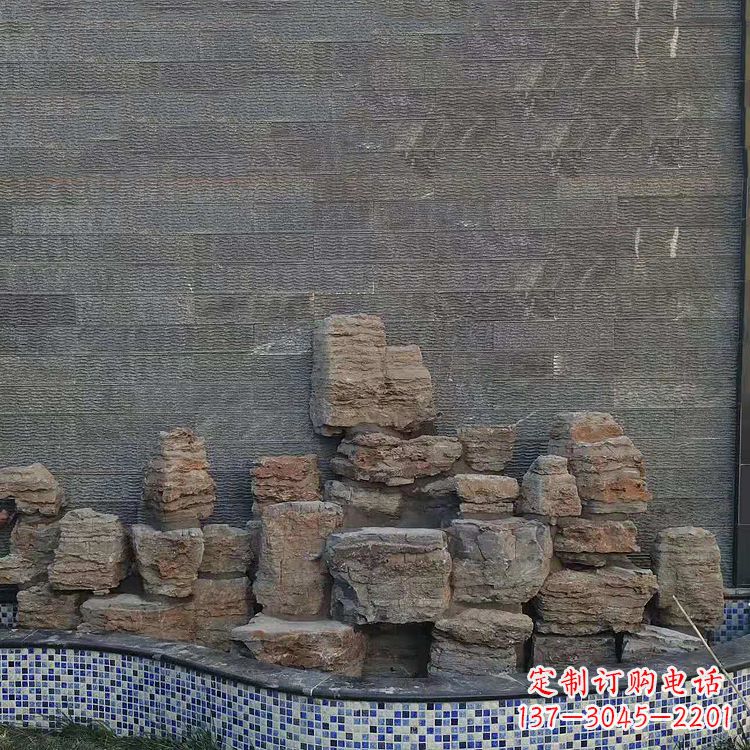 长春别墅庭院假山鱼池