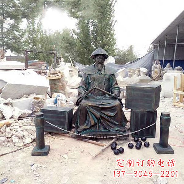 长春林则徐雕塑以玻璃钢仿铜呈现