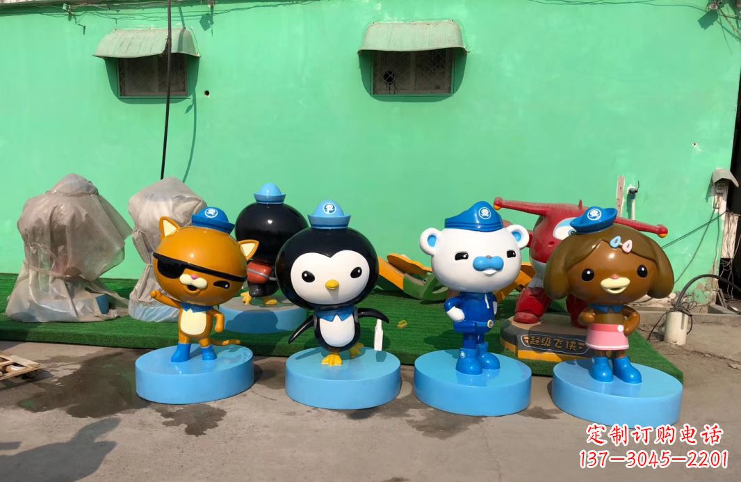 长春玻璃钢卡通动物雕塑公园卡通雕塑