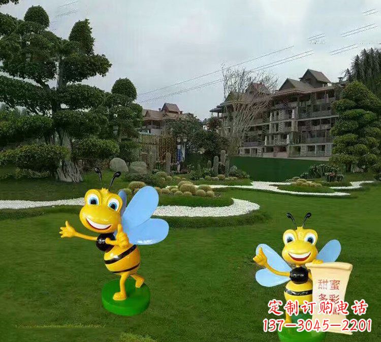 长春精美的玻璃钢卡通小蜜蜂雕塑