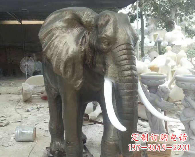 长春玻璃钢大象雕塑——一座非凡的雕塑