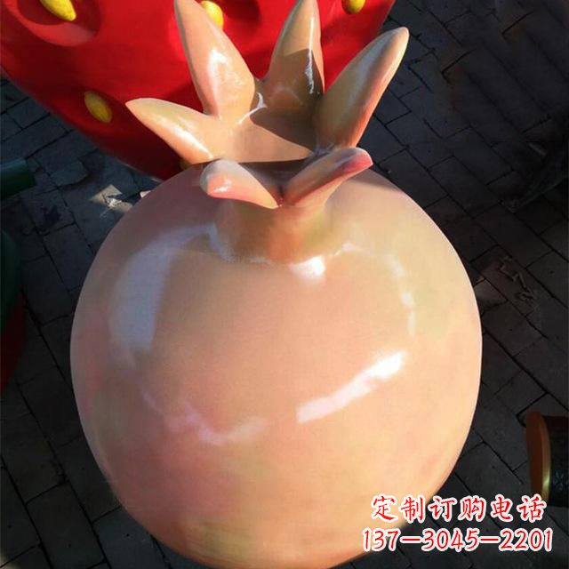 长春石榴雕塑绚丽多彩的艺术瑰宝