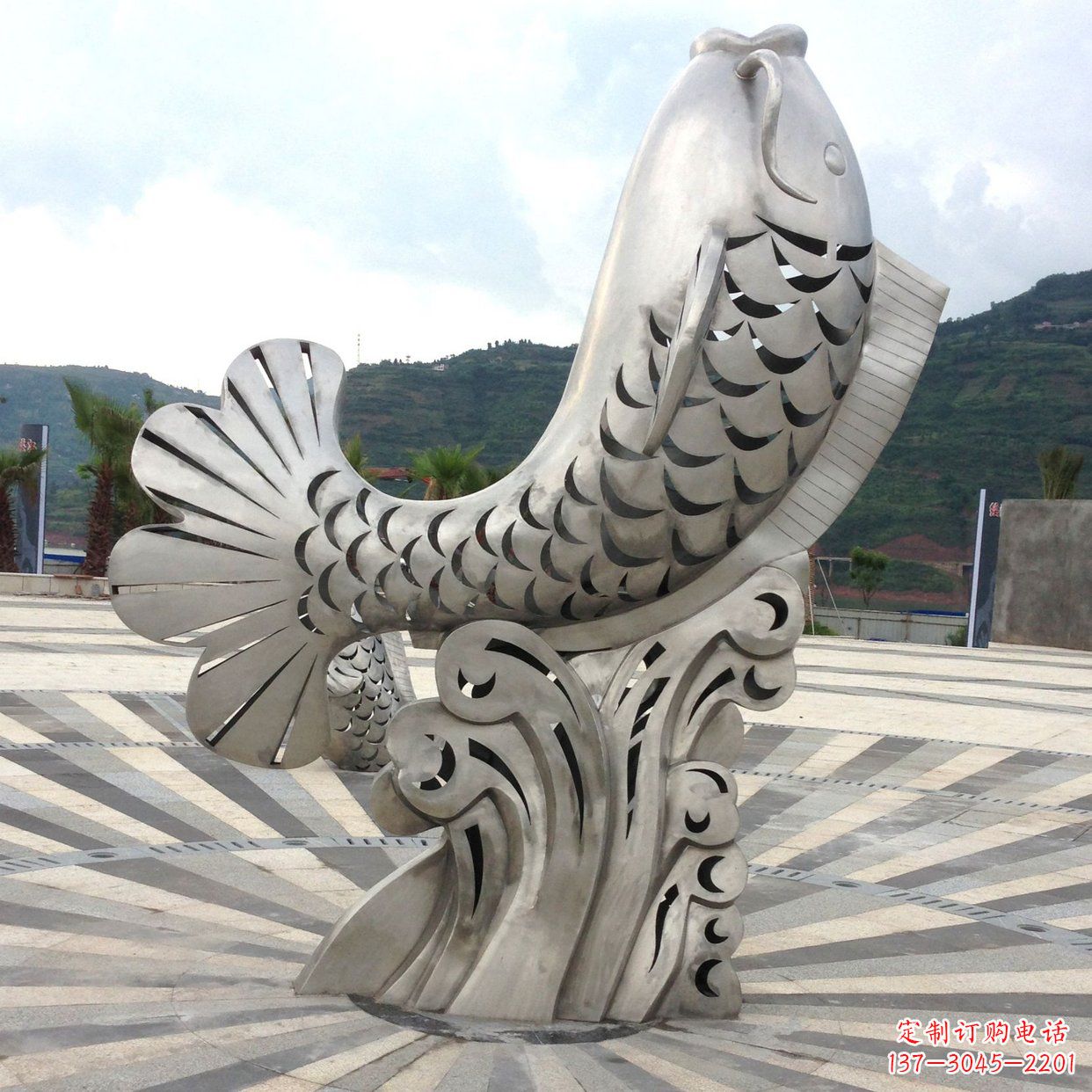 长春不锈钢“鱼”园林水景喷泉动物景观雕塑