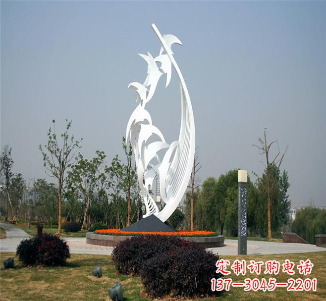 长春不锈钢爱心大雁雕塑