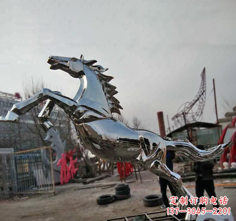 长春不锈钢奔跑马雕塑驰骋在人间的艺术精灵