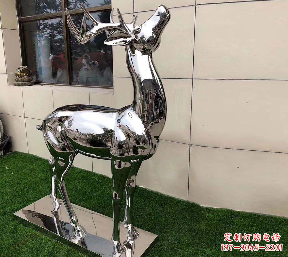 长春不锈钢别墅镜面小鹿雕塑