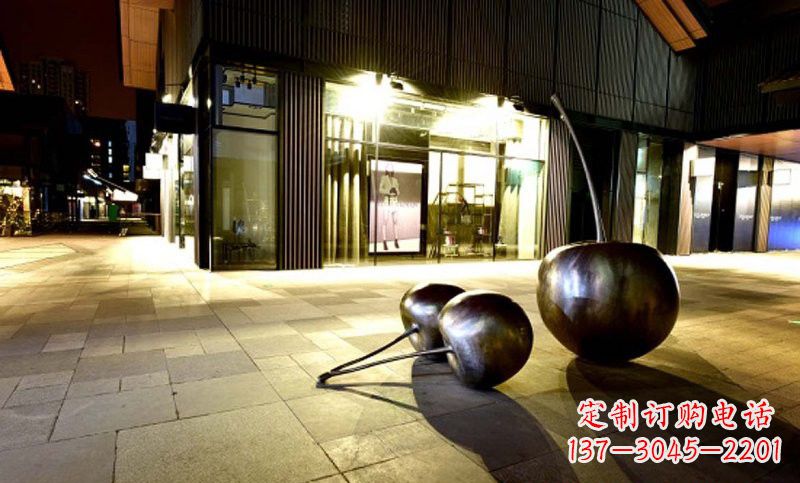 长春不锈钢步行街樱桃雕塑