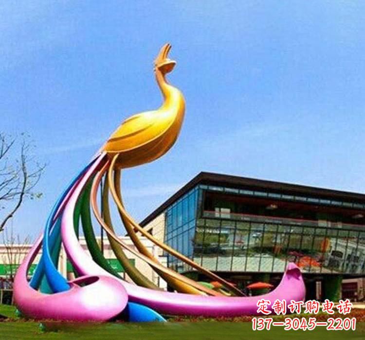 长春不锈钢彩色孔雀雕塑——美轮美奂的艺术精品