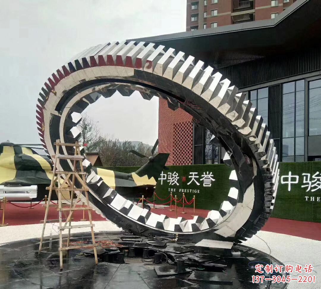 长春不锈钢齿轮雕塑以科技艺术的形式演绎动力