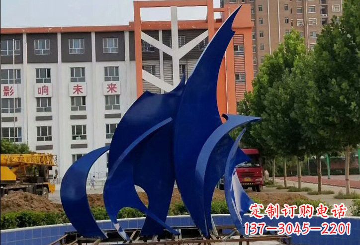长春不锈钢船帆雕塑象征着自由和希望