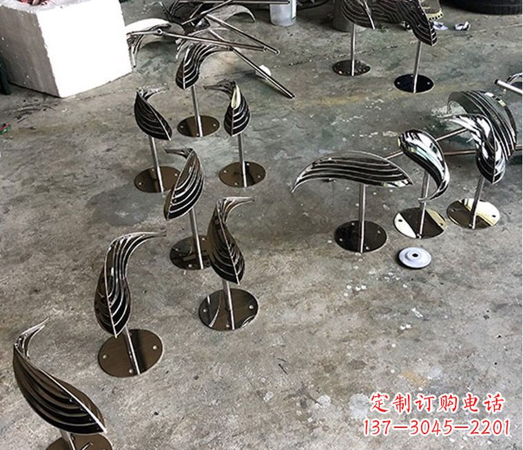长春精美不锈钢动物雕塑