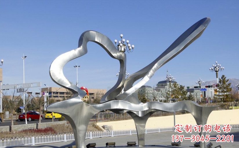 长春不锈钢抽象钢琴广场雕塑