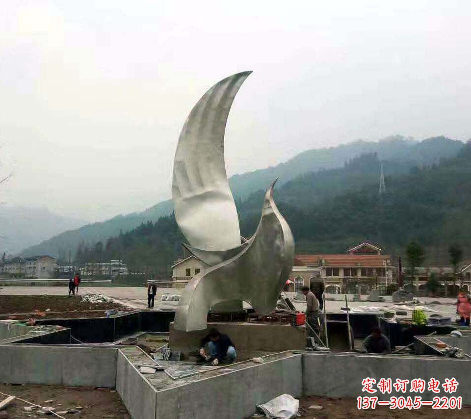 长春不锈钢抽象鸽子雕塑1