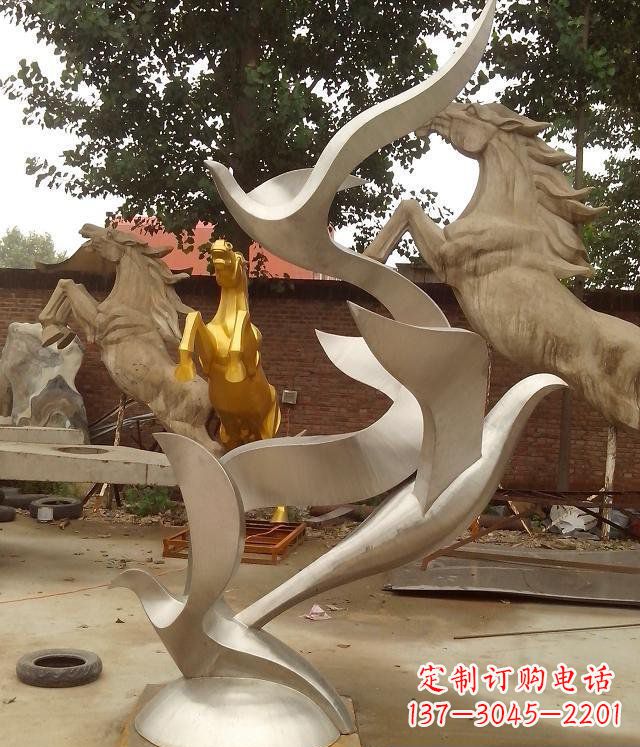 长春精美不锈钢鸽子雕塑
