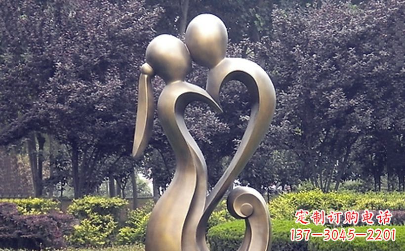 长春不锈钢情侣雕塑浪漫的永恒