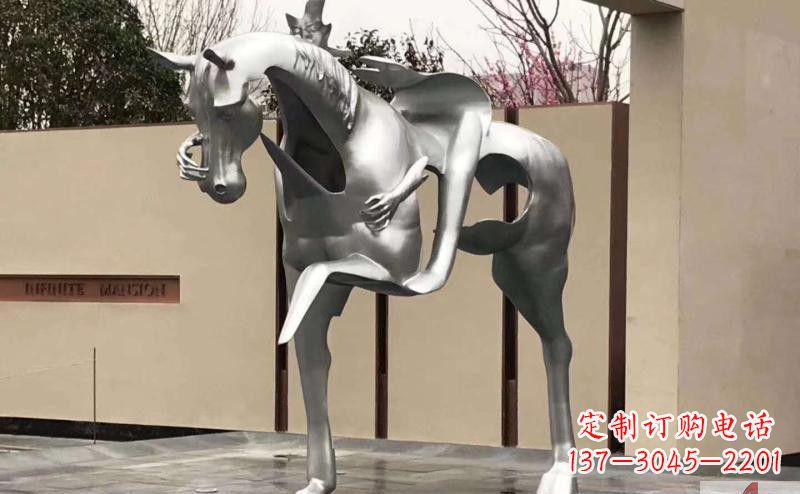 长春不锈钢骑马雕塑精美外形与经久耐用
