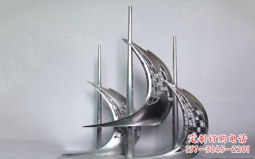 长春不锈钢帆船雕塑——海洋之旅的象征