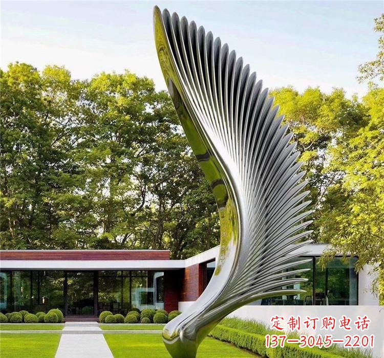 长春不锈钢飞行翅膀雕塑——精美的艺术之作