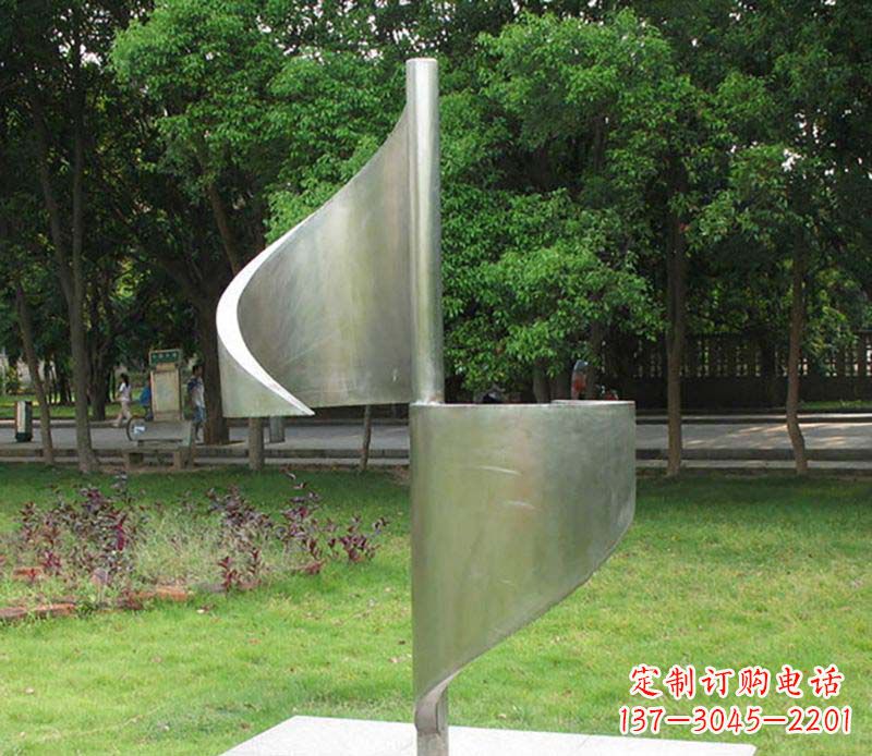 长春精美不锈钢风车雕塑