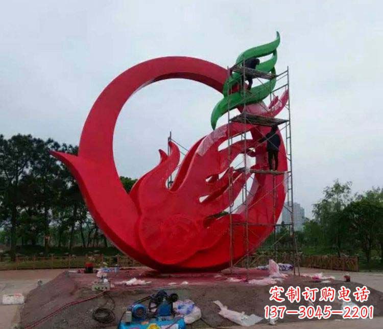 长春不锈钢凤凰雕塑精美而又神秘