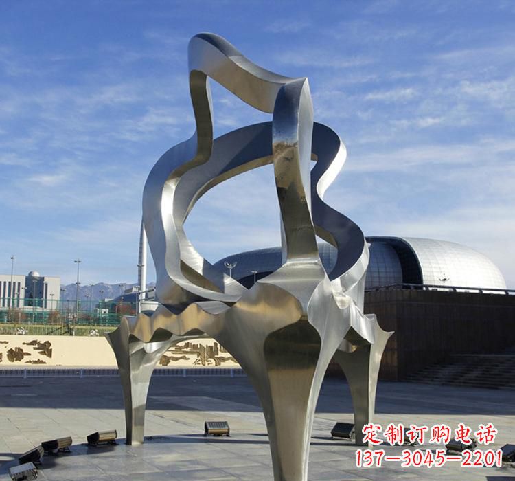 长春不锈钢钢琴雕塑让音乐穿越时空