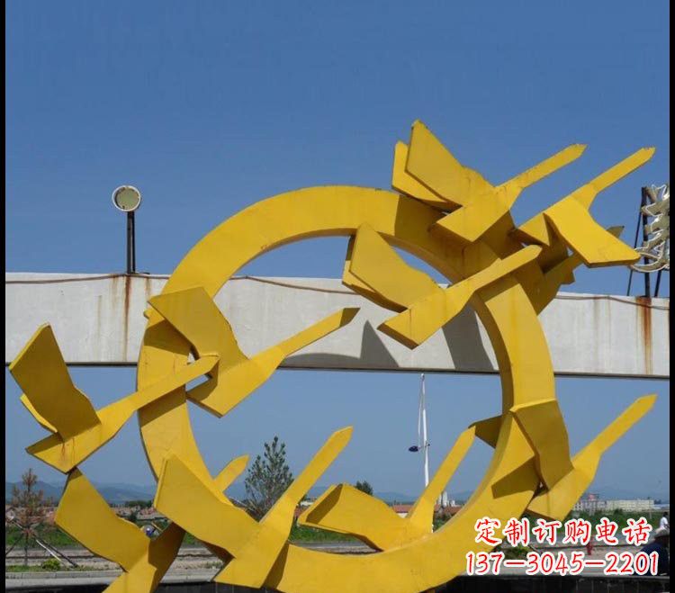 长春不锈钢大雁雕塑点缀公园美景