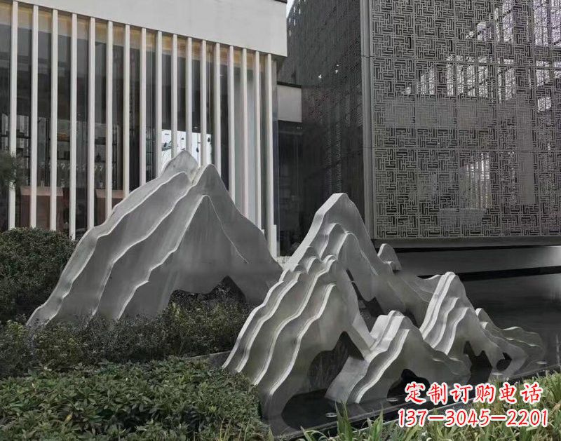 长春不锈钢公园小区精美的假山雕塑