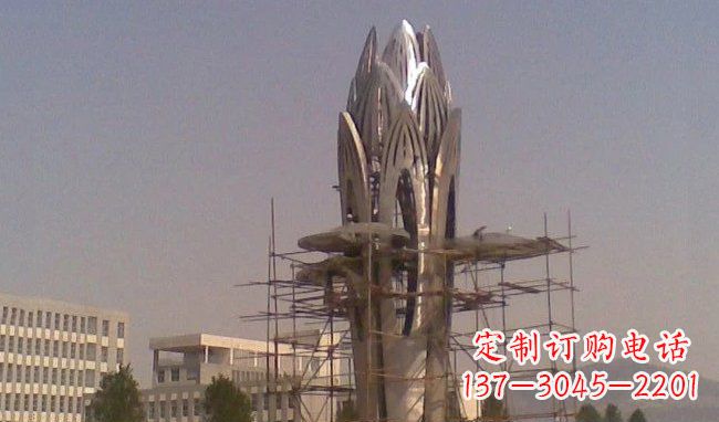 长春不锈钢火炬雕塑精致而又耐用