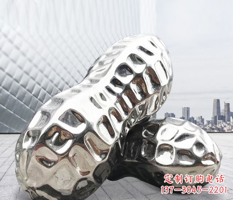 长春精美不锈钢花生雕塑