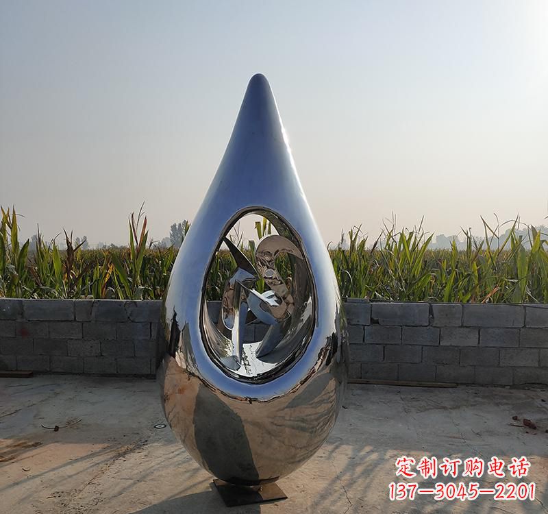 长春不锈钢水滴雕塑展现自然之美