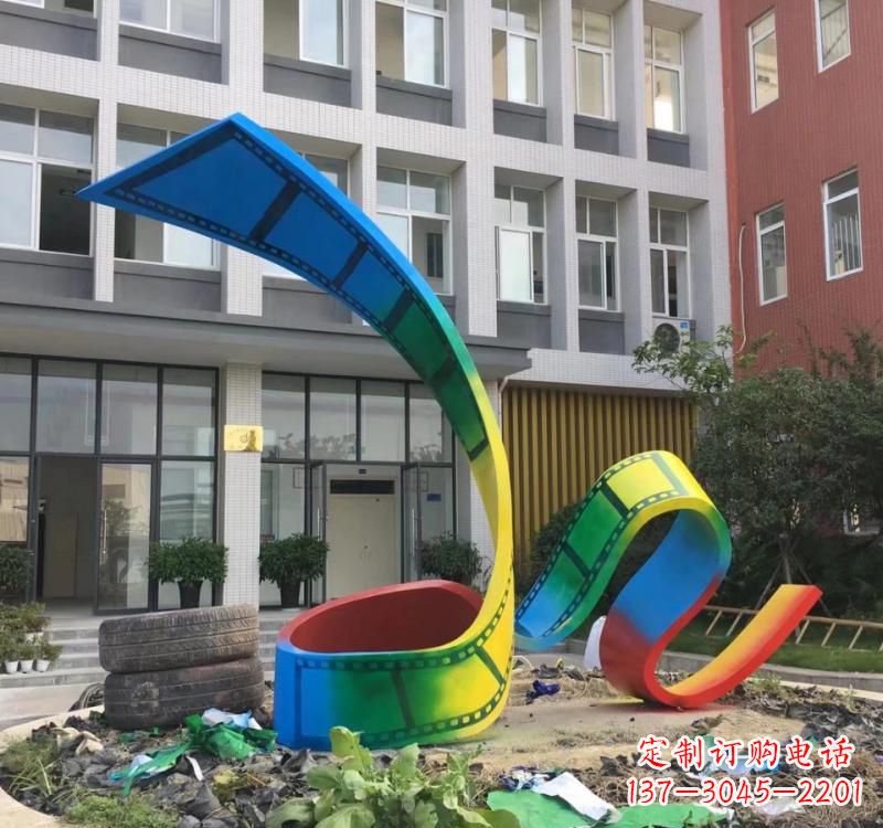 长春不锈钢烤漆艺术胶卷雕塑——缔造艺术精品