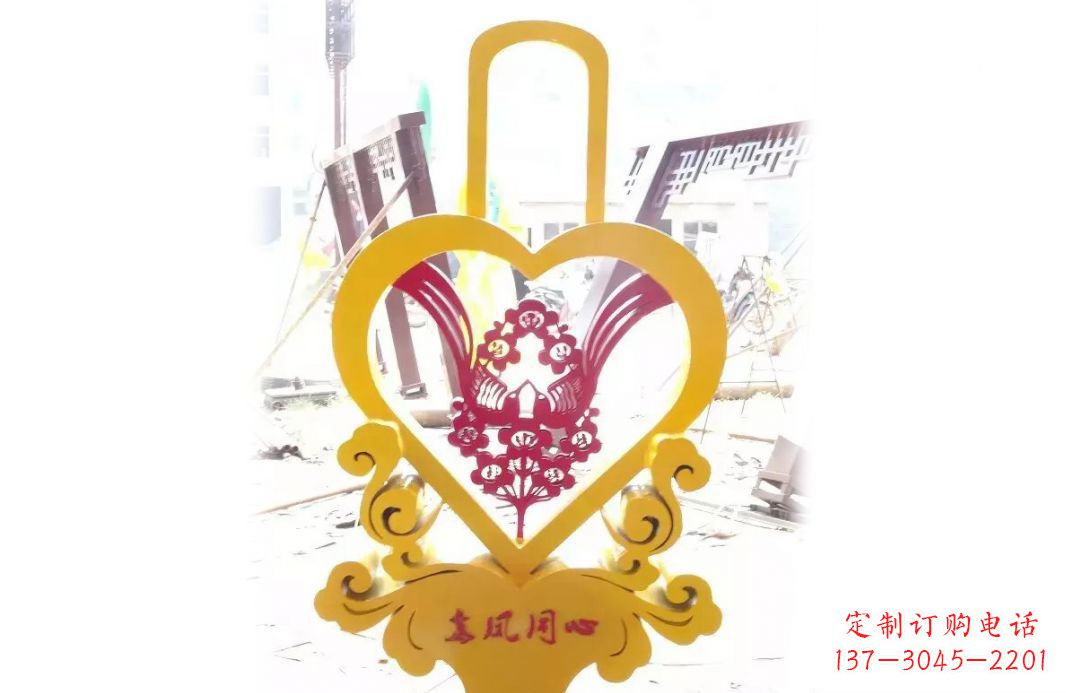长春不锈钢龙凤同心景观雕塑彰显中国传统文化