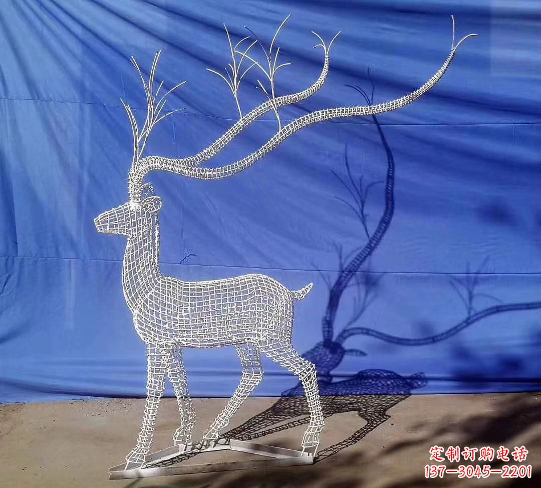 长春不锈钢麋鹿雕塑精美的景观装饰品