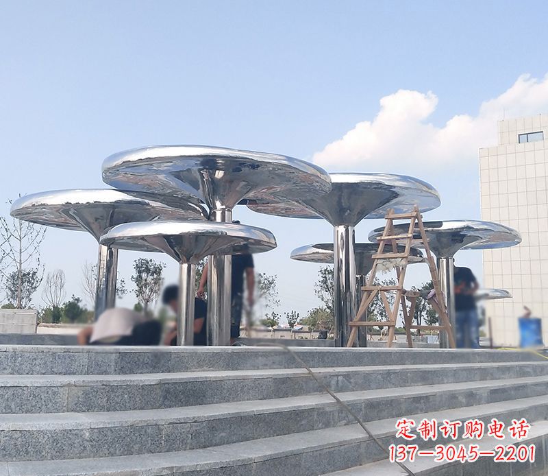 长春艺术精美的不锈钢蘑菇公园雕塑