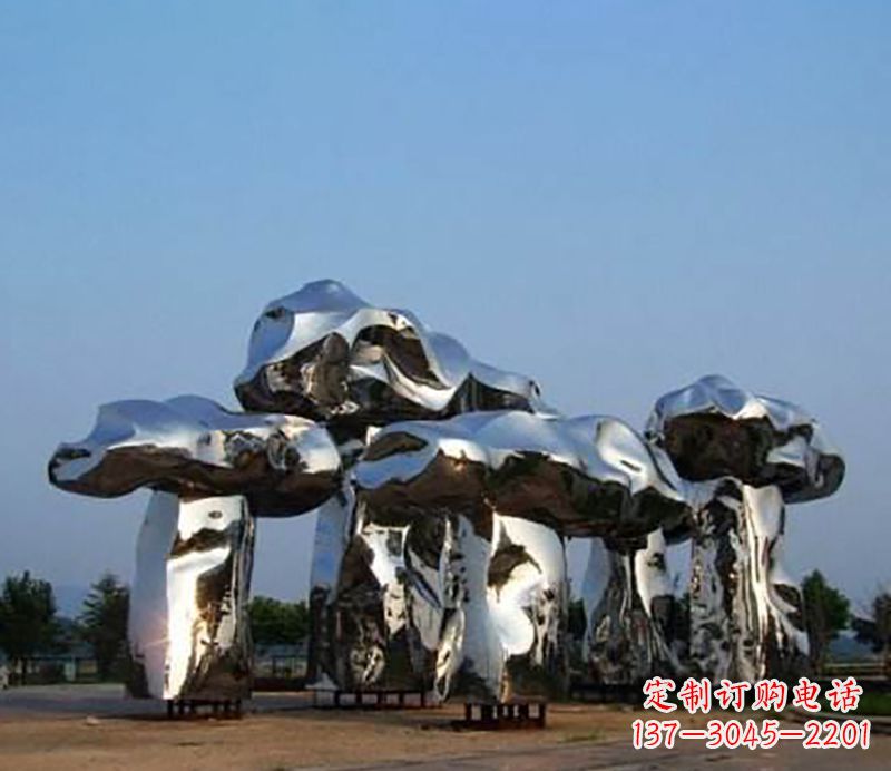 长春不锈钢蘑菇雕塑——一次惊艳的艺术之旅