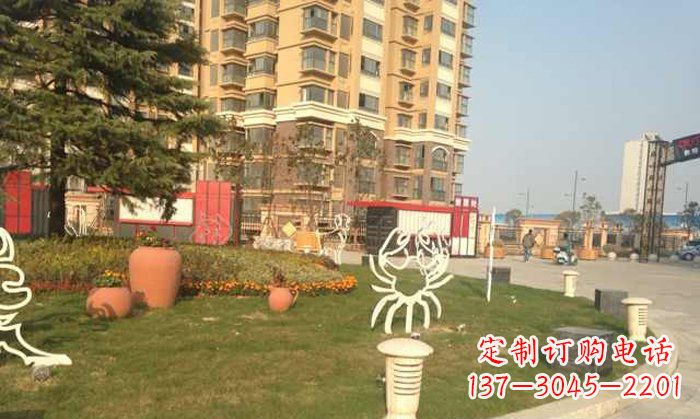 长春不锈钢螃蟹雕塑精致美观的艺术之作