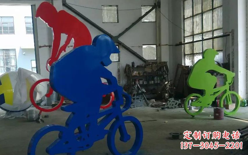 长春不锈钢骑自行车的运动雕塑