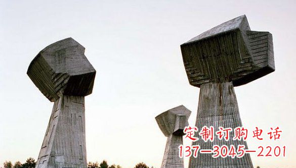 长春不锈钢拳头一种独特的雕塑材料