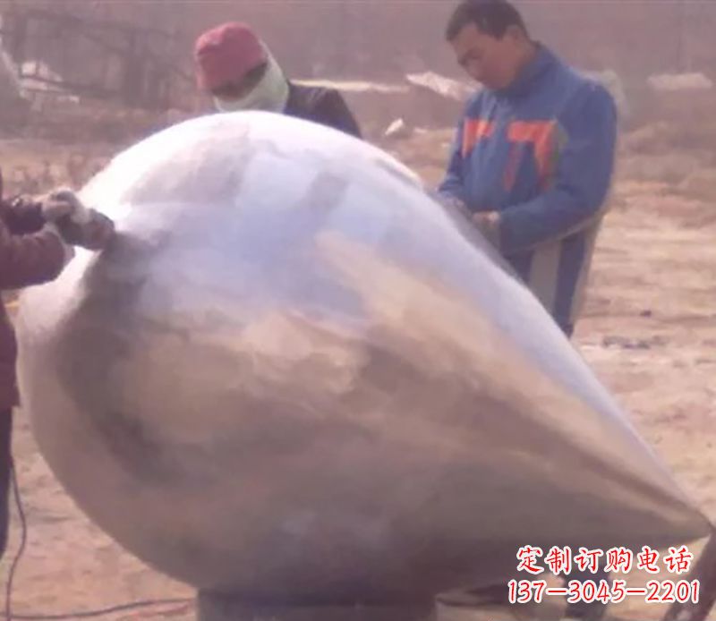 长春不锈钢水滴雕塑精致美丽的艺术品