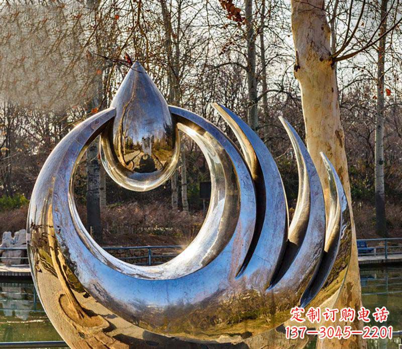 长春不锈钢水滴雕塑给园林带来流动的美