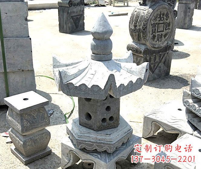 长春美丽的草坪大理石雕塑石灯