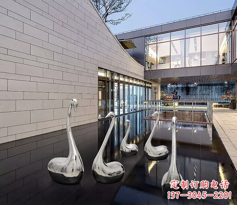 长春质朴无华的不锈钢天鹅雕塑