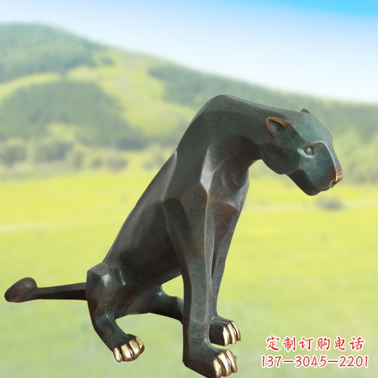 长春精美铜质豹雕塑精致雕刻，精美外形