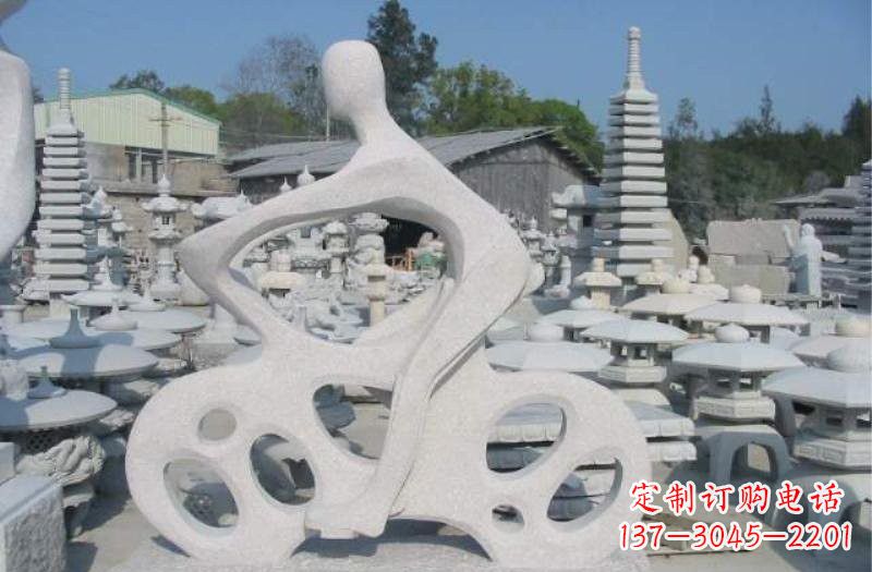 长春骑手的精神一座摩托雕塑