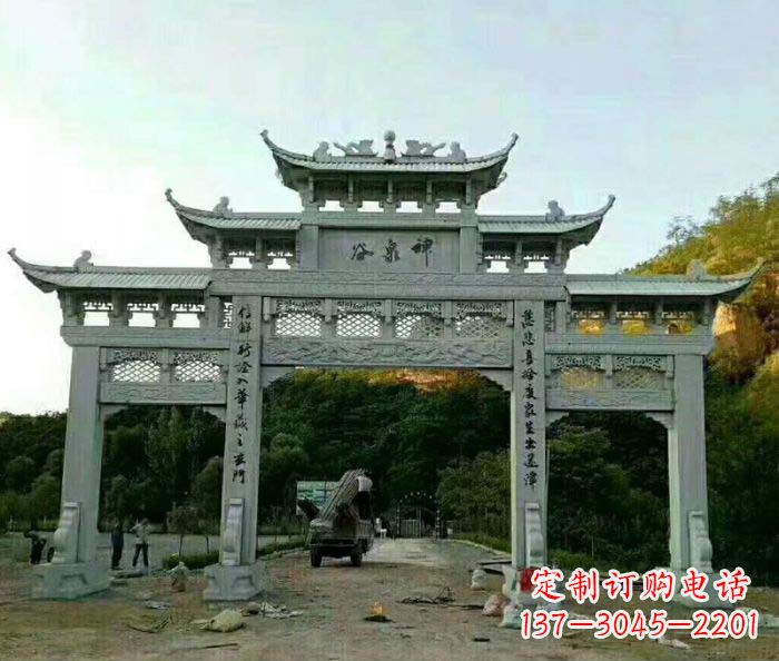 长春村口石雕牌楼千百年文化瑰宝