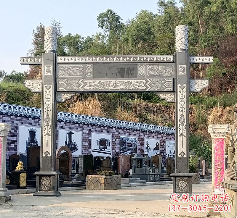 长春古村牌坊雕塑精湛技艺的经典之作