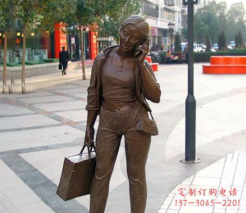长春通话女性雕塑