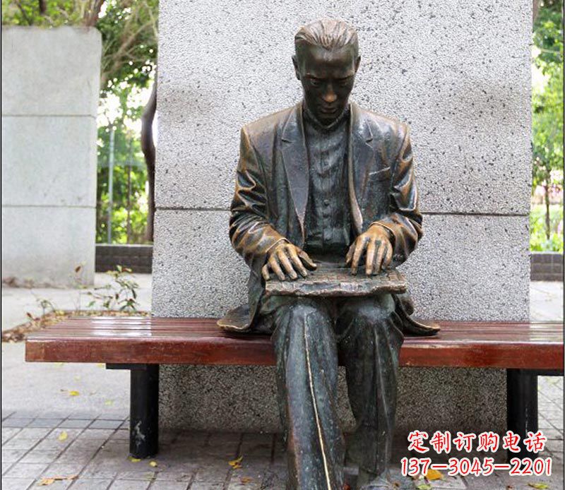 长春“男性英姿飒爽的雕塑”